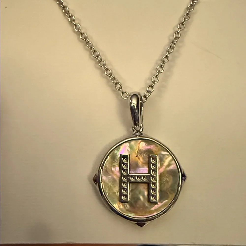 🩶Kendra Scott Silver & Mother of Pearl Reversible Initial Necklaces🩶 - Picture 8 of 14